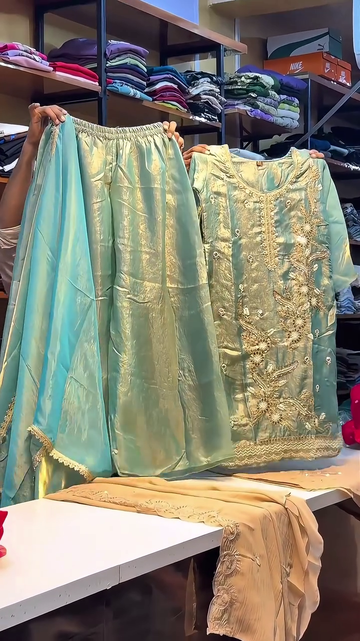 🌿 Emerald Grace Floral Embroidered Kurta Set with Dupatta 🌿