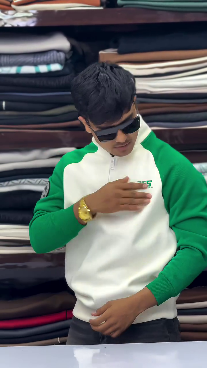 💚 Tone Half-Zip Sweatshirt  Premium Winter Essential 💚