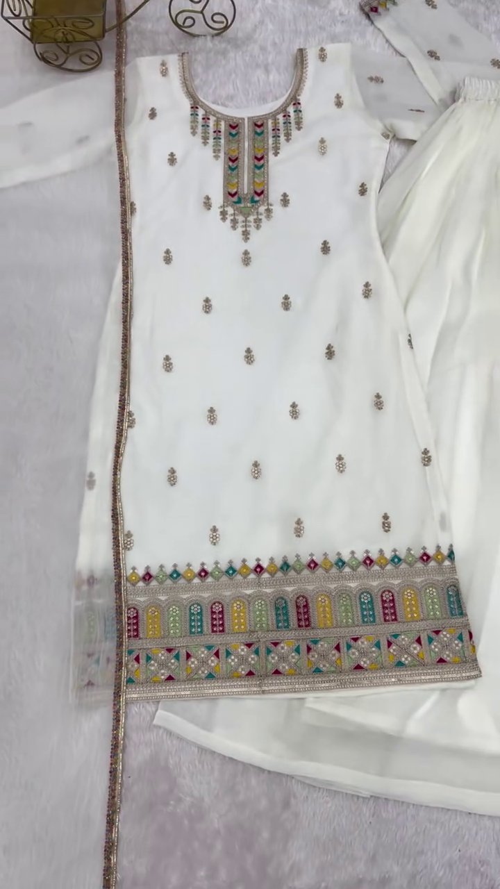 Elegant White Embroidered Kurti Set